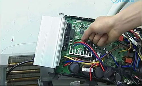 金安美的空调电话是多少