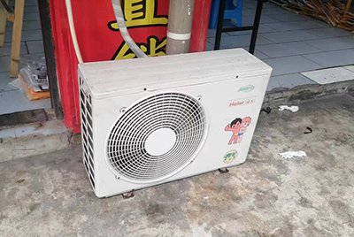 金安空调突然不制冷只吹自然风怎么办？